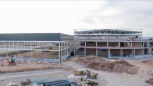 La Rafa Nadal Academy avrà 7 campi da padel all’aperto e 6 campi al coperto