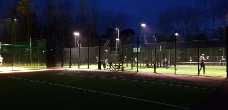 Svezia: lo strano caso dell’inquinamento acustico dei campi da padel ad Havsbadsvägen