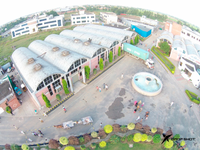 Drop Shot produrrà 6.500 racchette al giorno nella sua nuova fabbrica di Sialkot (Pakistan) che sarà inaugurata ad ottobre