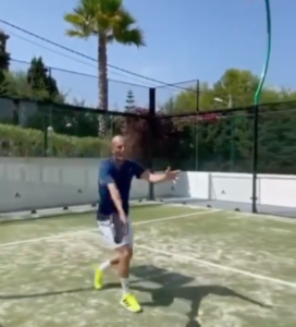 Zinedine Zidane: l’eleganza nei movimenti anche sul campo da padel