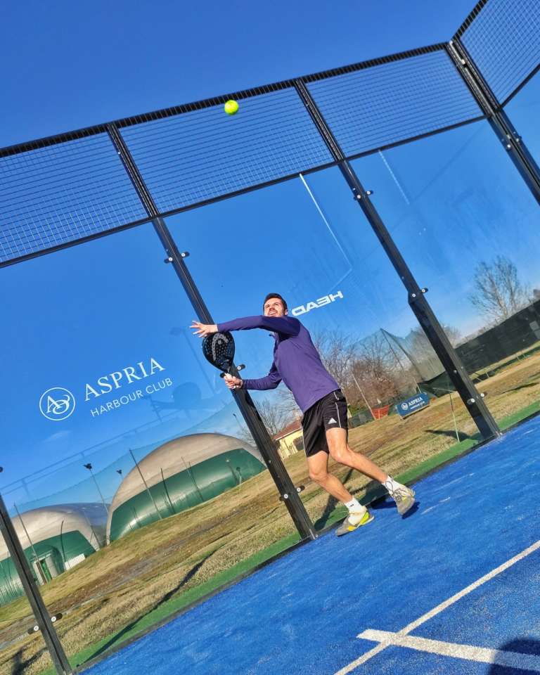 Aspria Harbour Club abbraccia il progetto di La Por Tres Padel Academy ideato da Vinicius Trevisan Palhavan