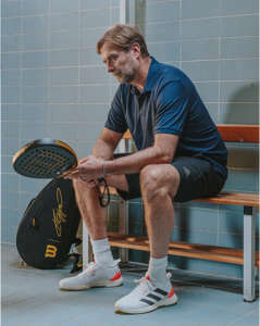 Wilson presenta la nuova collezione in collaborazione con Jurgen Klopp