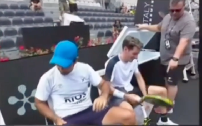 Stupa e la Siux Electra nel frigorifero a Italy Major Premier Padel