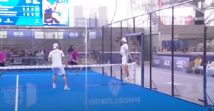 Juan Lebron firma il colpo più bello del Vienna Padel Open